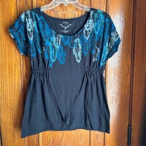 Sonoma Women's Top with Black and Blue Feather Design
